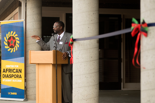 Kayton Carter speaking at the opening of the Center for African Diaspora Student Success in 2015